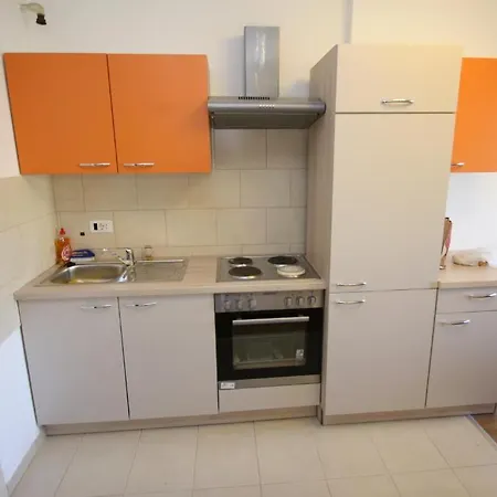 Tena With Private Parking Apartment