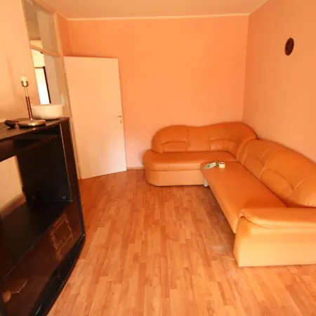 Tena With Private Parking Apartment
