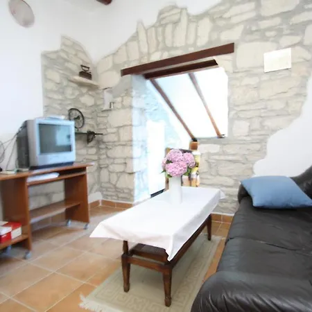 Tena With Private Parking Apartment