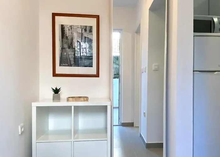 Tena With Private Parking Daire *