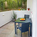 Appartement Tena With Private Parking Pula