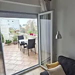Tena With Private Parking Appartement Pula
