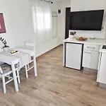 Appartement Tena With Private Parking Pula