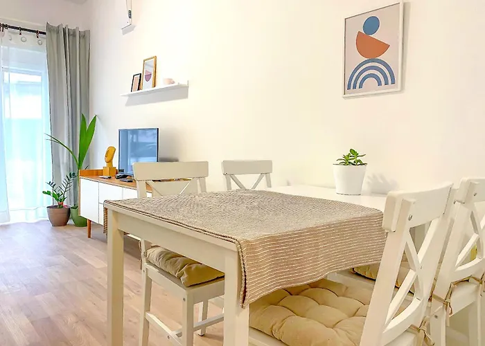 Tena With Private Parking Apartman Pula