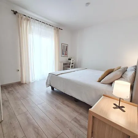 Tena With Private Parking プーラ