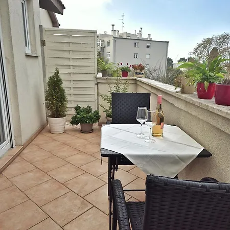 Tena With Private Parking アパート *