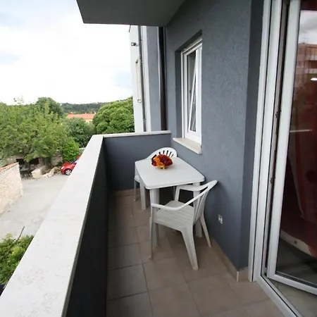 Tena With Private Parking アパート *