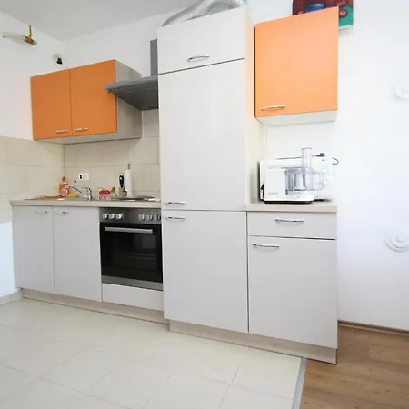 Tena With Private Parking * プーラ